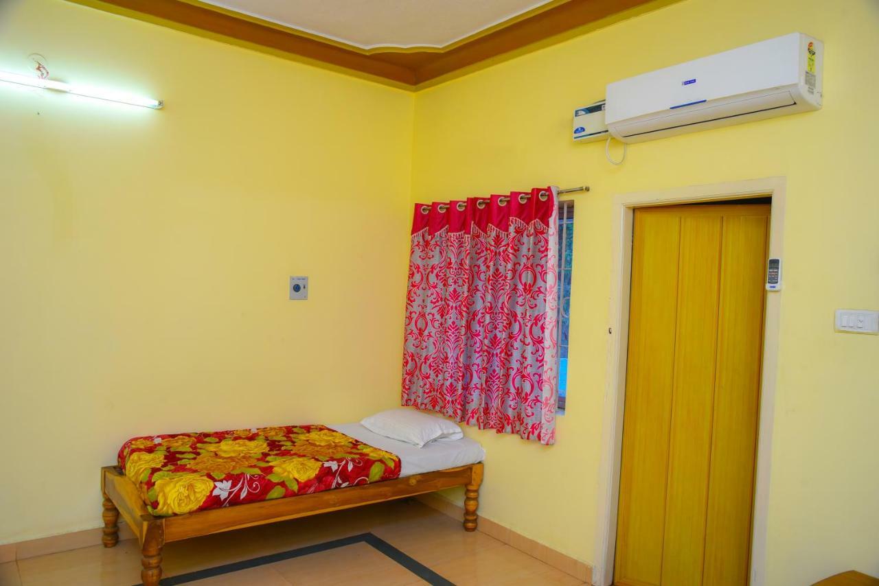 Mahathi Resort And Spa Yelagiri Exterior photo